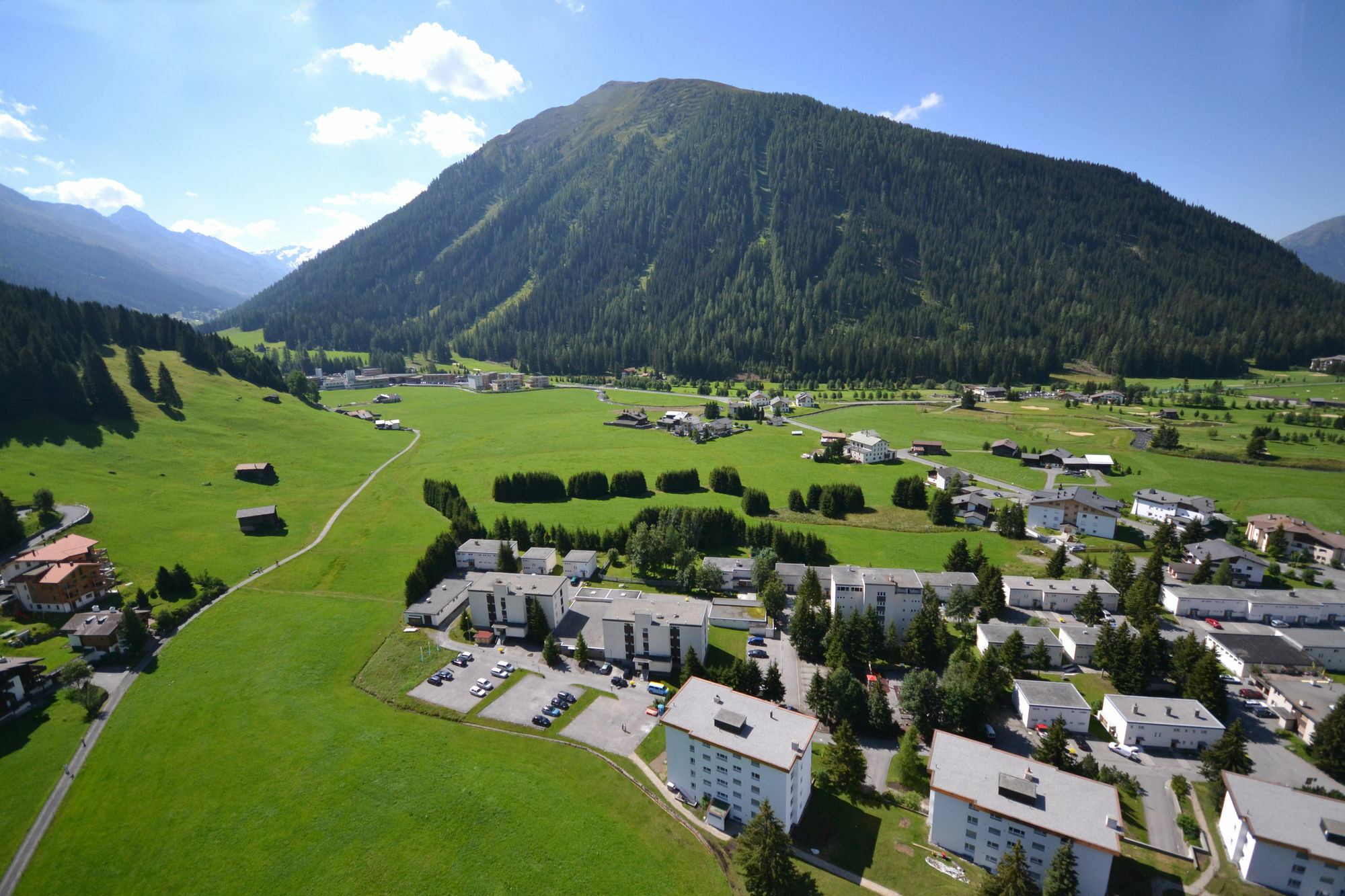 Private Holiday Homes By Solaria Davos Exterior foto